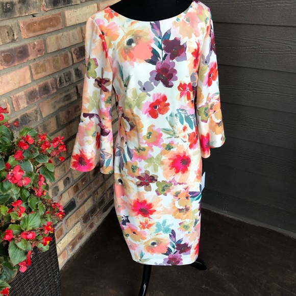 Calvin Klein Dresses & Skirts - Calvin Klein floral long sleeve dress size 8 NWT